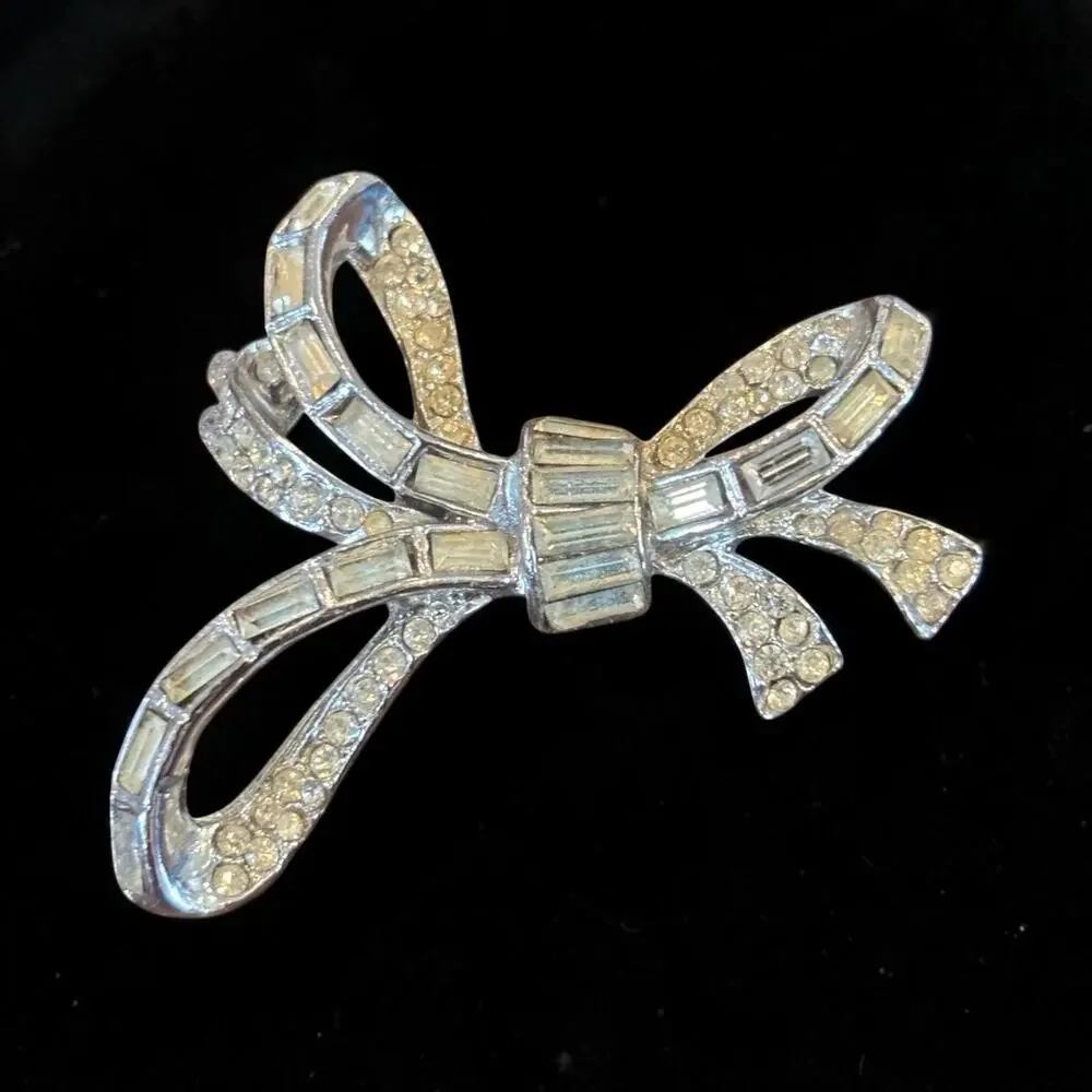 Vintage Signed TOPS Rhinestone Bow Brooch Art Deco Baguette Ribbon Silver Tone